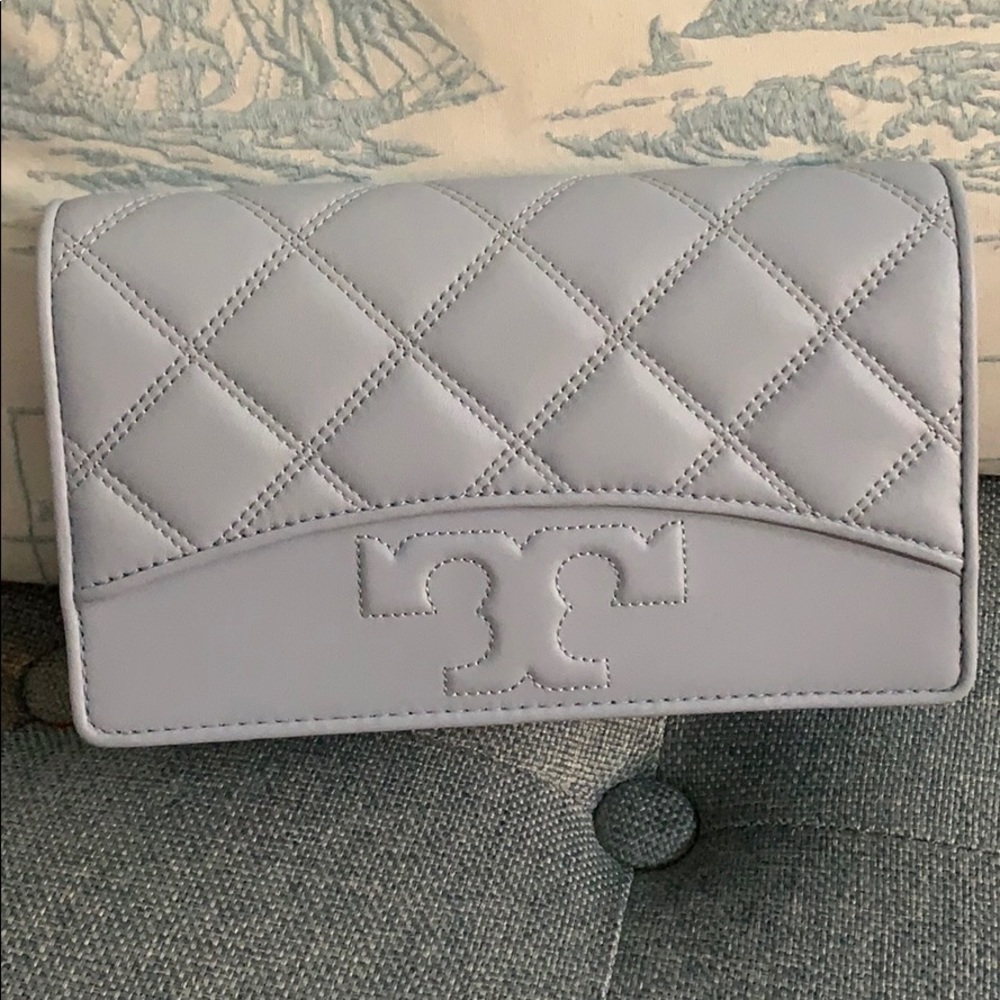 NWT Authentic Tory Burch Savannah Crossbody